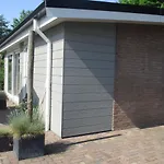 Modern Vakantiehuis Aan Zee En Meer